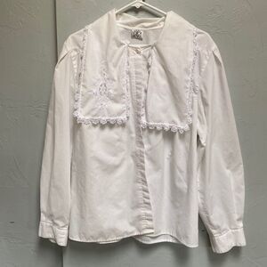 Cotton Corps Vintage White Lace Cottage core Blouse